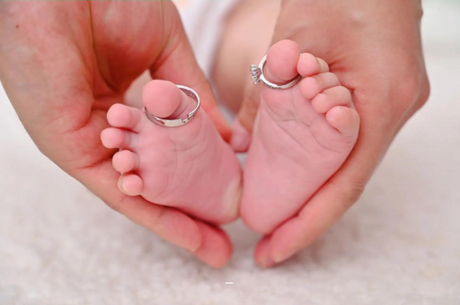 通辽孕妇肚子隐隐作痛